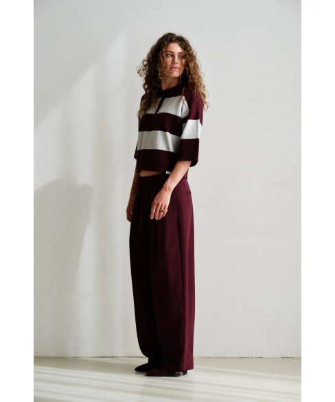 Свободные брюки прямого кроя черного цвета 